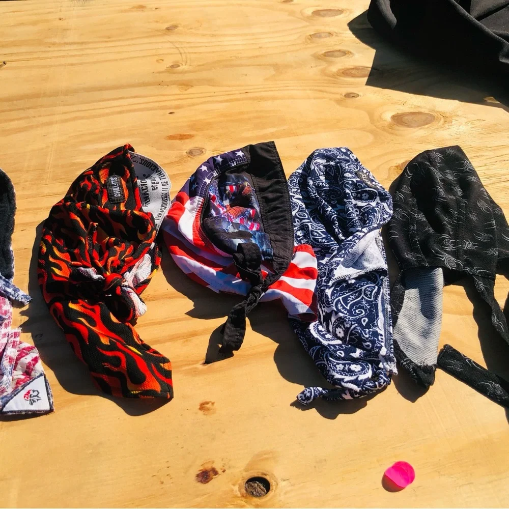Do Rags and head and neck gear‎ for motorcycle helmet cold weather